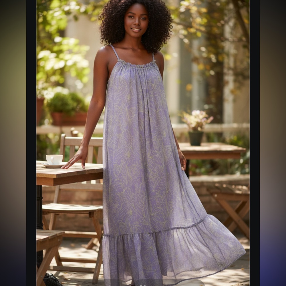 Sleeveless Lavender Floral Maxi Dress